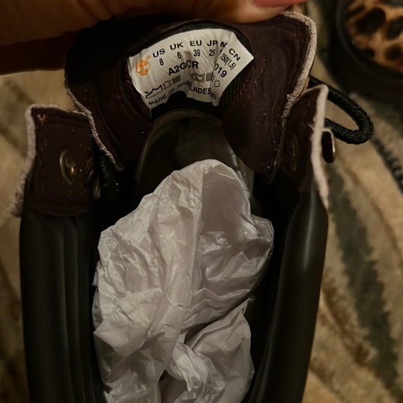 Timberland London Square Cheetah Print
Calf Hair Lug Sole Block Combat Boots 8 - Picture 7 of 13